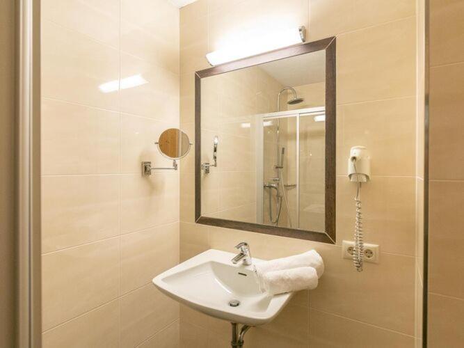 Holiday Flat With Wellness Area At The Fuegenerhof Exterior photo